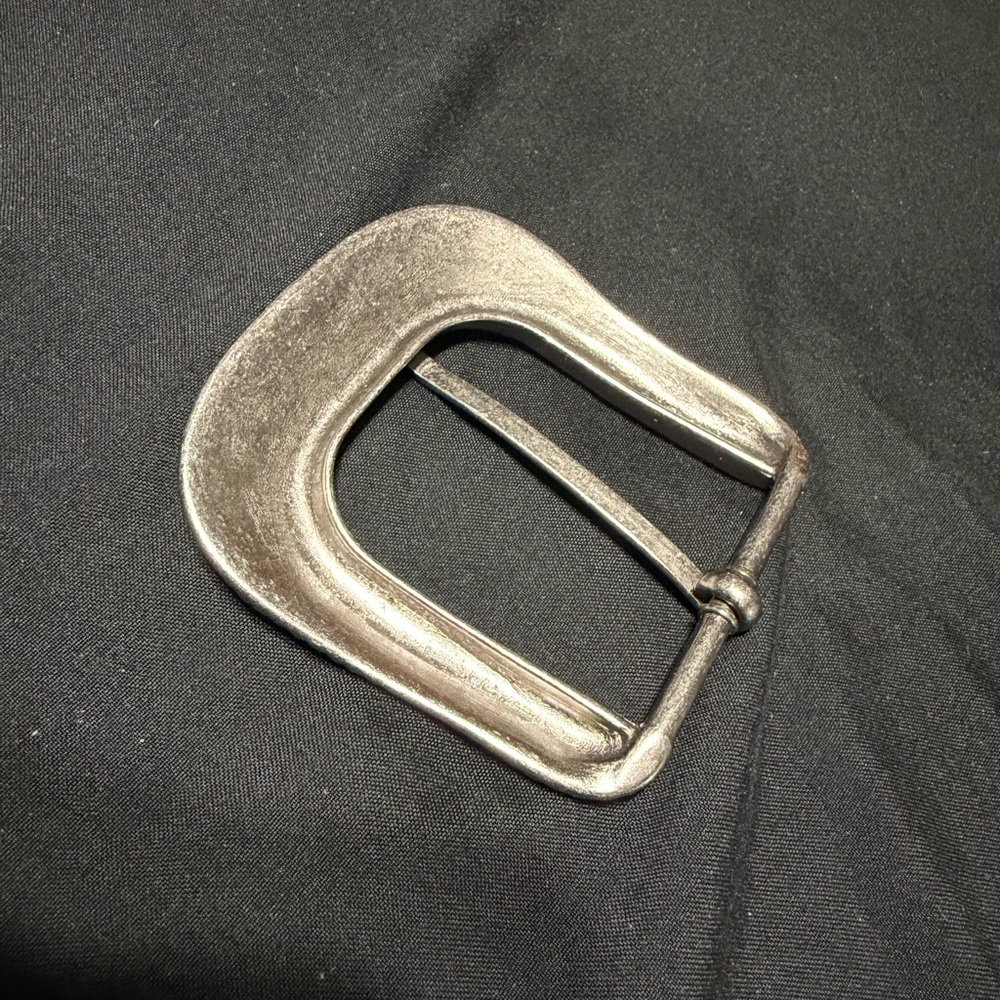 Buckle - Picture 3 of 6
